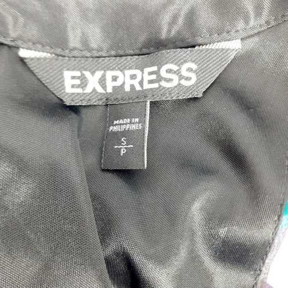 Express | Colorful Leopard Keyhole Dress - Picture 8 of 10